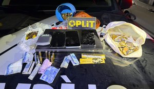 Suspeito de homicídio na orla de Pajuçara tentou fugir pela areia e foi preso com drogas e munições