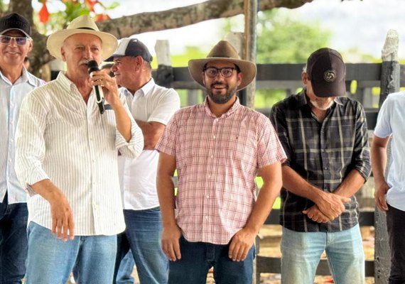 Quebrangulo consolida novo marco econômico com sucesso da primeira feira do gado