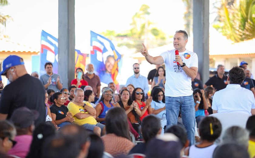 Renan Filho apresenta propostas e recebe apoio de 33 mil pescadores e marisqueiras