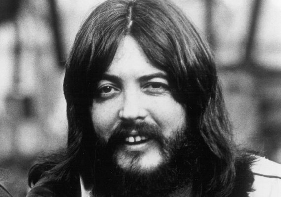 Cantor Dash Crofts, sucesso dos anos 1970, morre aos 87 anos