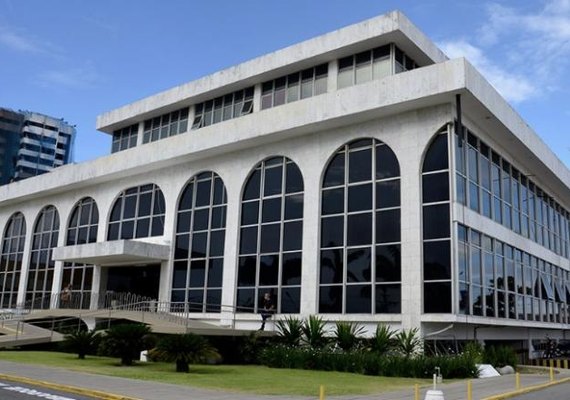 MP de Contas pede ao TCE fiscalização da ordem cronológica de pagamentos nos municípios