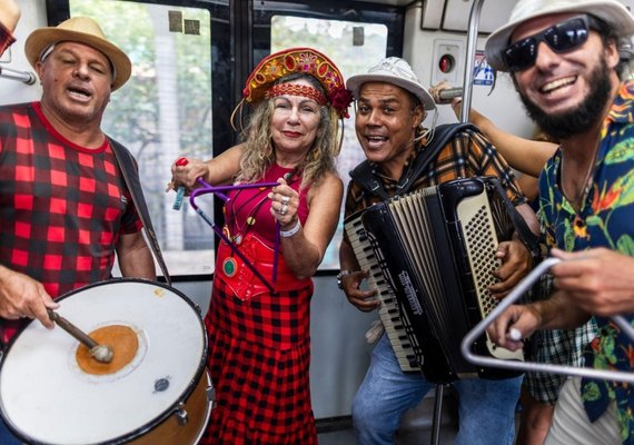 “Forró no VLT” abre junho com viagem animada e clima junino em Maceió