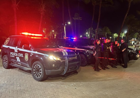 Acusado de arrombar ônibus de turismo é preso pela Oplit na Ponta Verde