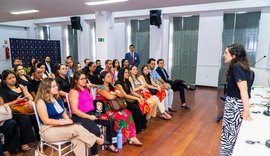 Câmara de Maceió recebe estudantes de Direito para visita guiada sobre o processo legislativo