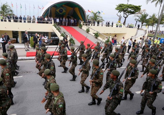 Presidente do TJ/AL e PGJ participam das comemorações do 7 de setembro