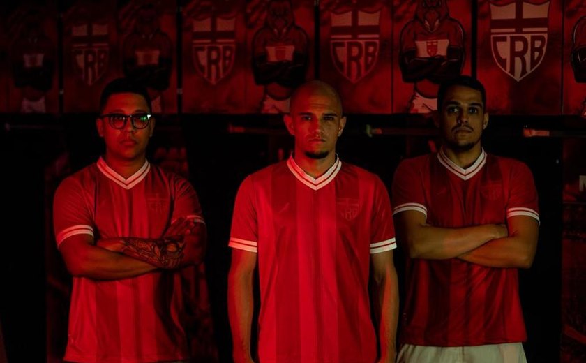 CRB lança o novo uniforme intitulado 'Sangue Alvirrubro'