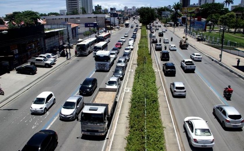 Detran de Alagoas promove leilão de 369 veículos no próximo dia 25