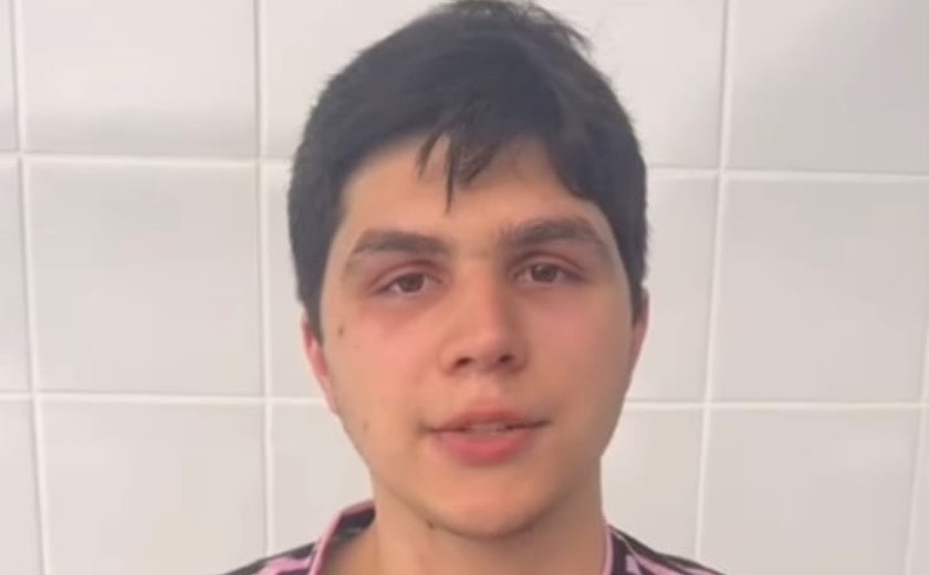 Estudante PCD denuncia reitor por falas capacitistas em universidade particular de Maceió