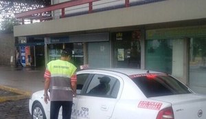 Fiscalização em Maceió flagra motoristas inabilitados para função de taxista