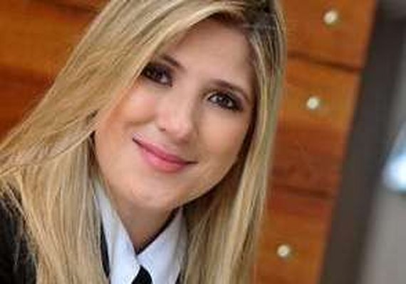 Dani Calabresa quebra silêncio sobre separação de Adnet