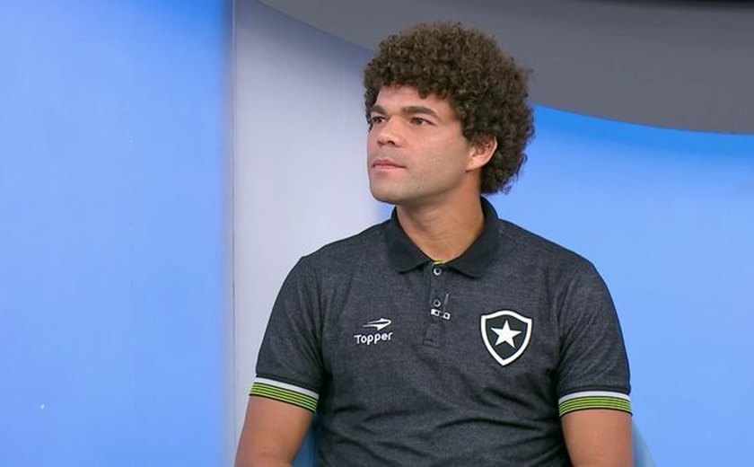 Camilo cita Palmeiras e Flamengo e destaca entrega do Botafogo