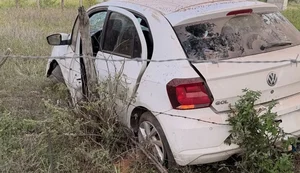 Carro capota às margens da AL-130 entre Maravilha e Ouro Branco