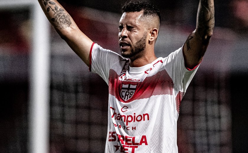 De olho no G4, CRB encara o Vitória