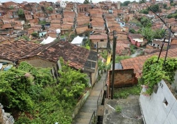 Audiência pública discute melhoria na qualidade de vida nas grotas de Maceió