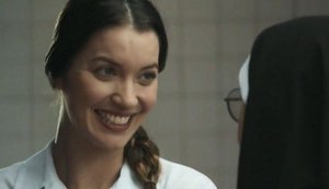 'A Dona do Pedaço': Fabiana inferniza freiras no convento