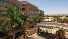 Anvisa determina suspensão de tônico capilar e apreensão de cosméticos