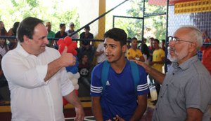 Governo recupera 75% das escolas no Alto Sertão