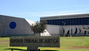 Lula nomeia três novos ministros do Superior Tribunal de Justiça