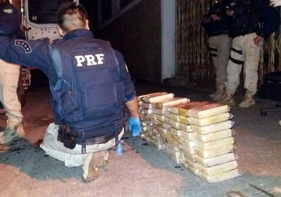 PRF apreende mais de 100 quilos de cocaína no Rio de Janeiro