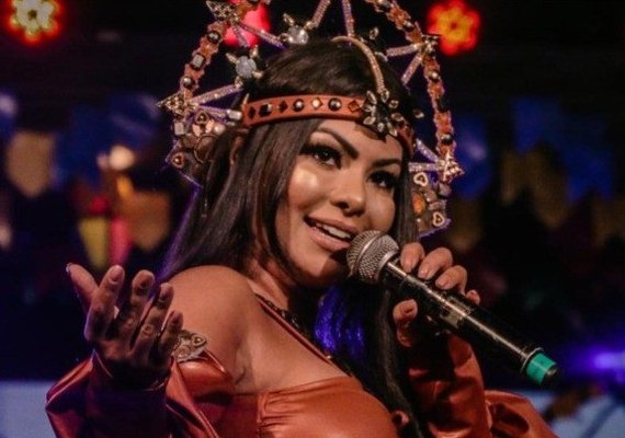 Laudo aponta 4 motivos para o falecimento da cantora Paulinha Abelha, do Calcinha Preta