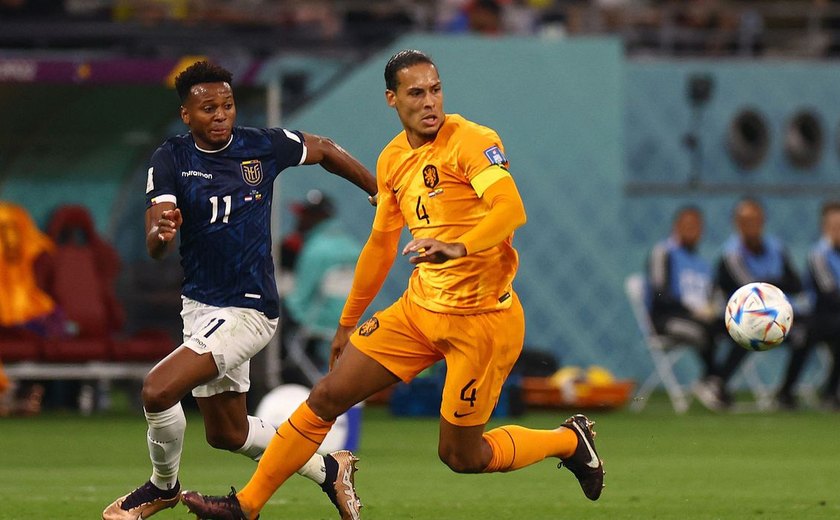 Holanda e Equador empatam e dividem liderança do Grupo A da Copa