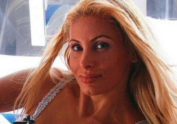 Ângela Bismarchi deixa o carnaval após se converter: ‘Quero meu lugar no céu’