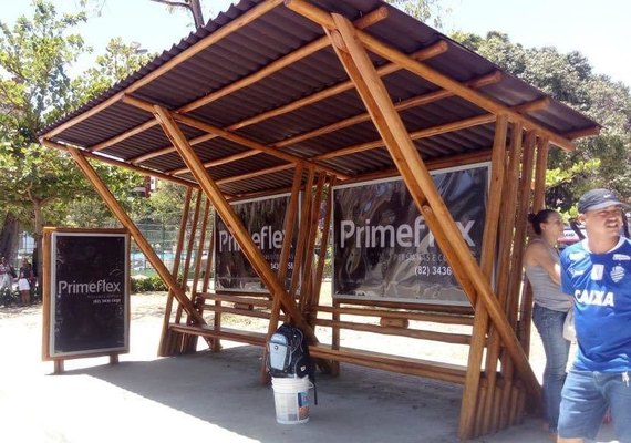 Prefeitura conclui instalação de abrigos sustentáveis