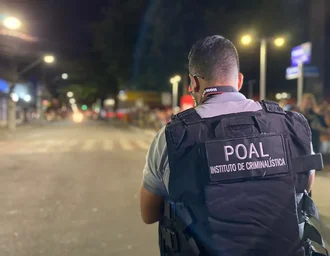 Homem é assassinado a tiros dentro de apartamento no Benedito Bentes