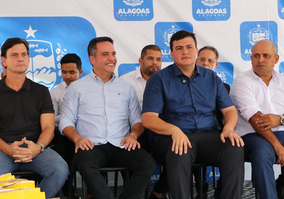 Paulo Dantas faz inaugurações em Rio Largo