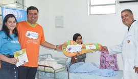 Posse de 'bebê prefeita' e ações abrem Semana do Bebê em Maceió