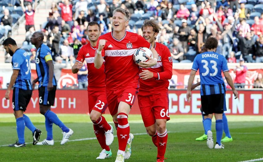 Schweinsteiger marca gol na estreia pelo Chicago Fire