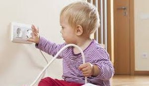 Férias e acidentes elétricos com crianças: um recorte dos últimos 3 anos