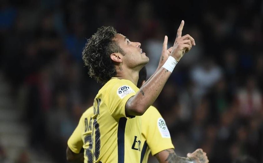 Neymar estreia com gol e assistência em vitória do Paris Saint-Germain