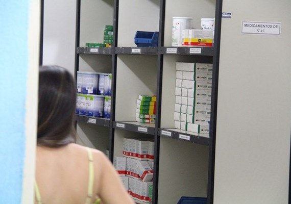 Pacientes podem entrar na Justiça para garantir medicamentos