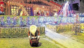 Ano difícil não intimida decoração natalina na capital alagoana