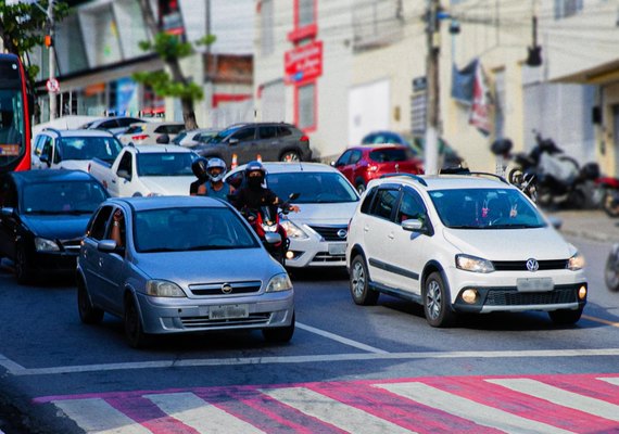 Contribuintes têm até esta sexta-feira para garantir 5% de redução na cota única do IPVA