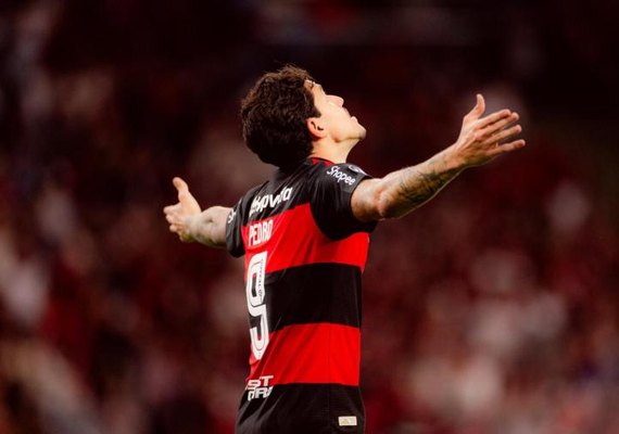 Pedro decide e Flamengo está nas oitavas de final da Libertadores