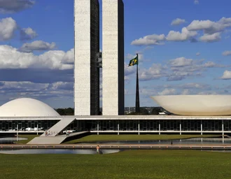 Câmara dos Deputados aprova regulação das plataformas de streamings