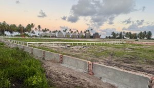 Imóveis ameaçam Costa dos Milagres