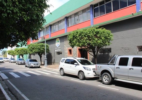 Prefeitura de Maceió demite servidores por atos de improbidade