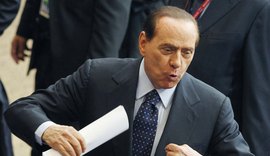 Silvio Berlusconi: 'É normal que as mulheres fiquem felizes de ser cortejadas'