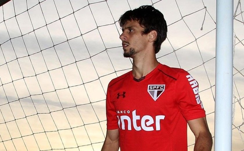 Rodrigo Caio pesa Copa de 2018 e oferta para definir futuro no São Paulo