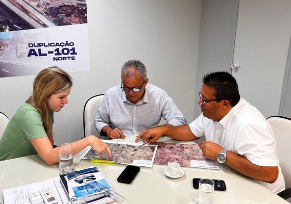 Deputada e prefeito levam demandas de Minador do Negrão a secretários estaduais