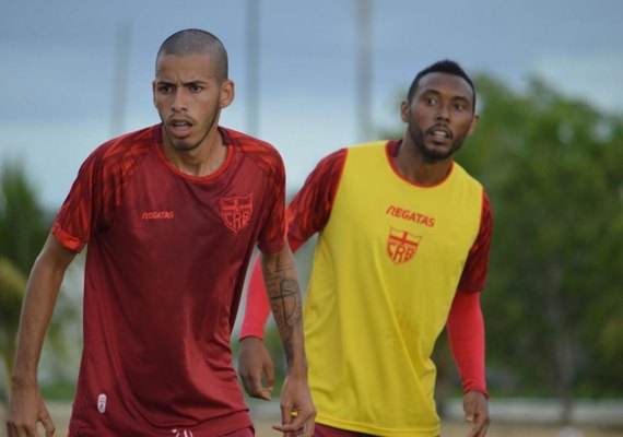 Pressionado, CSA precisa  vencer o Guarani no Rei Pelé