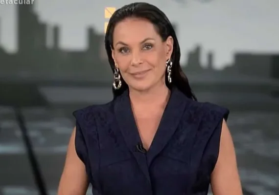 Carolina Ferraz é demitida da Record após seis anos no Domingo Espetacular