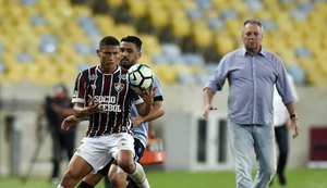 Aplausos da torcida, apoio de Abel e cobrança de rival: a volta de Richarlison