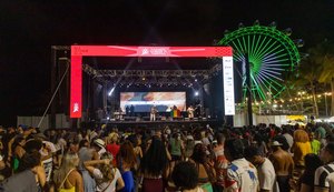 Com Paulinho da Viola, Vamos Subir a Serra chega ao segundo dia na Orla da Pajuçara