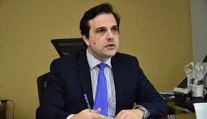 Defensoria encontra rachaduras no 4º Batalhão da Polícia Militar