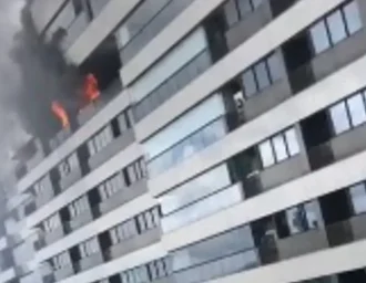 Curto-circuito pode ter provocado incêndio em apartamento na Ponta Verde