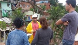 Estudantes de Arquitetura visitam obras de mobilidade nas grotas de Maceió